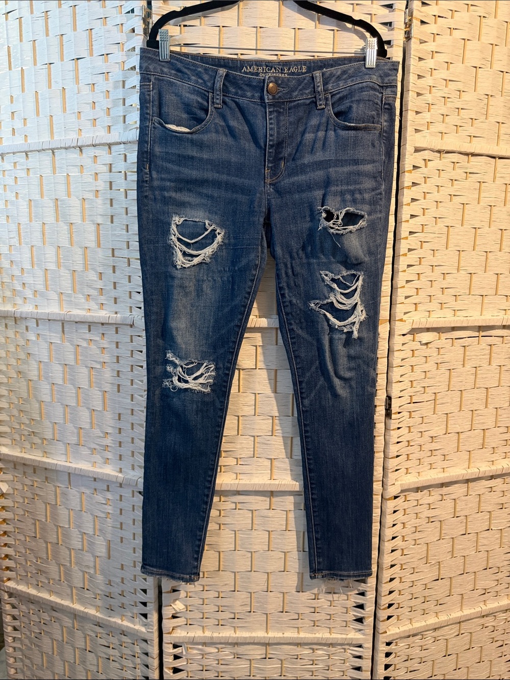 American Eagle Outfitters Distressed Dark Blue Skinny Jeans